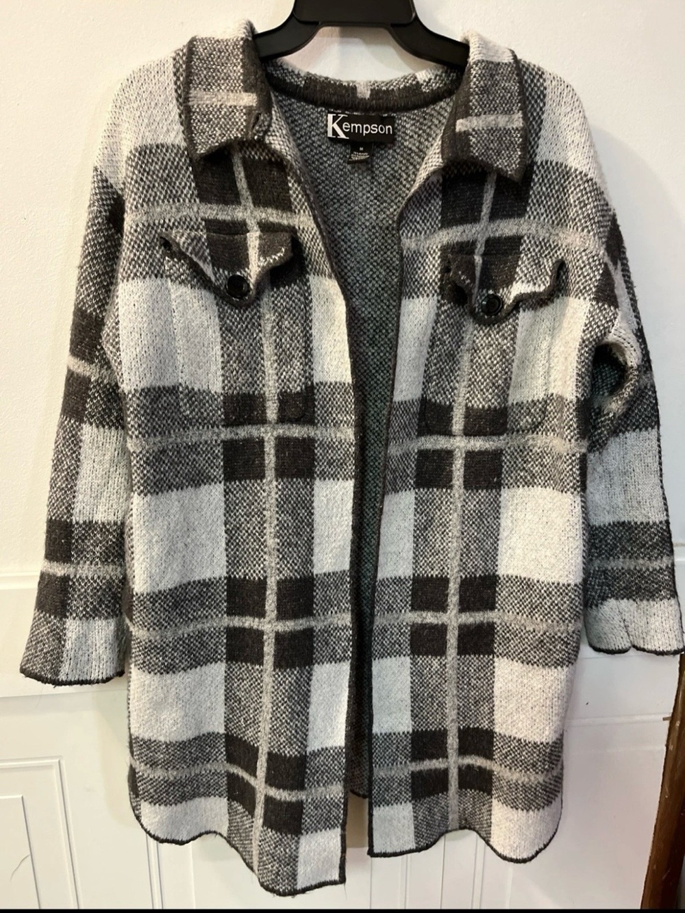 Kempson Gray, White & Black Plaid Shacket Size M
